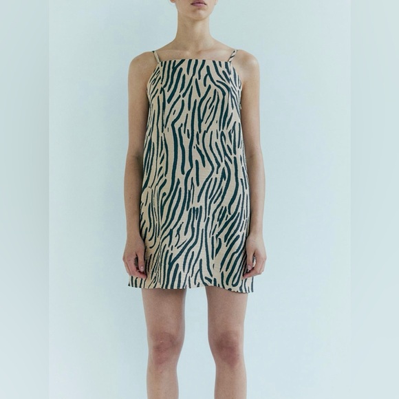 H&M Dress NWT - Picture 5 of 6